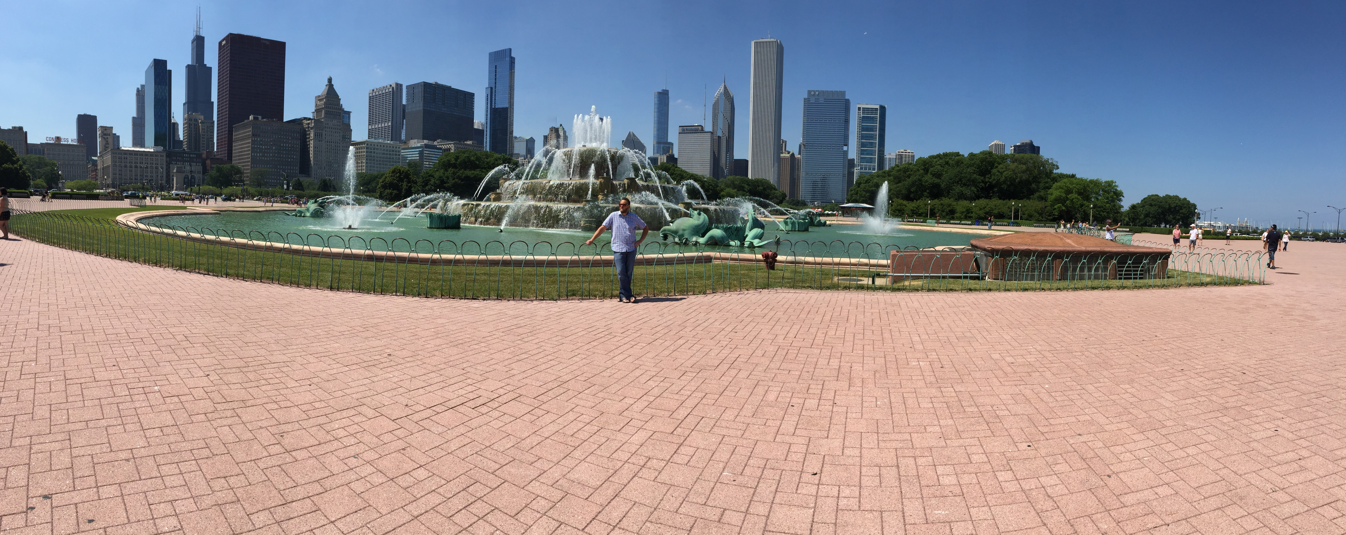 Cliff Kujala at Buckingham Fountain